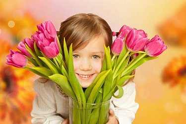 С праздником всех мам!